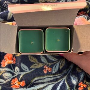 🕯️NEW- Precious Moments Pink and Green Wick-a-Tin🕯️